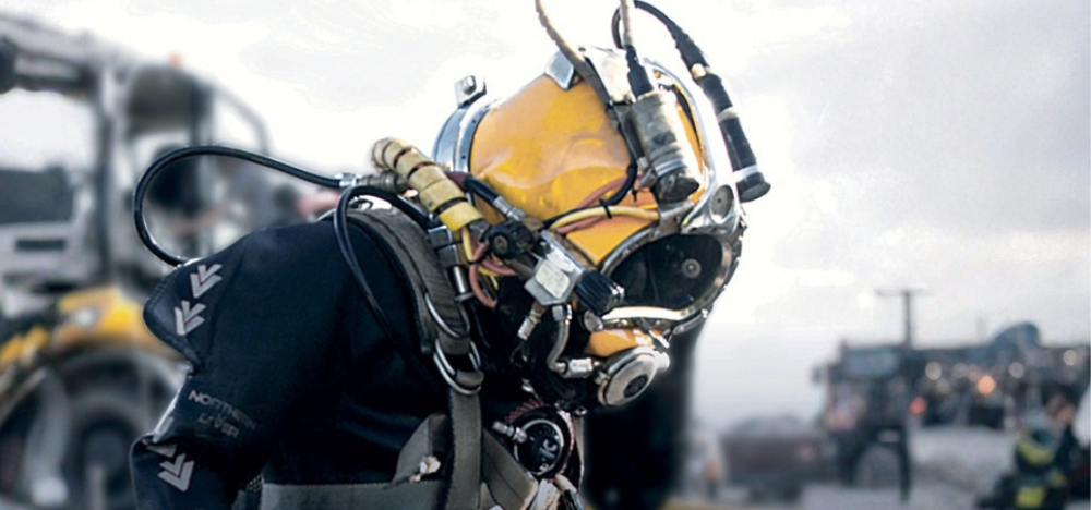 Offshore diving service